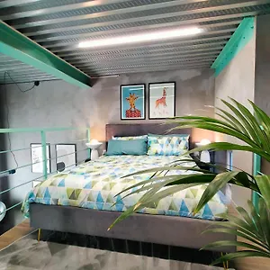 Apartment Loft Art Bicocca, Mailand