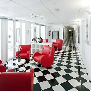 4* Apart-hotel & Urban Padel